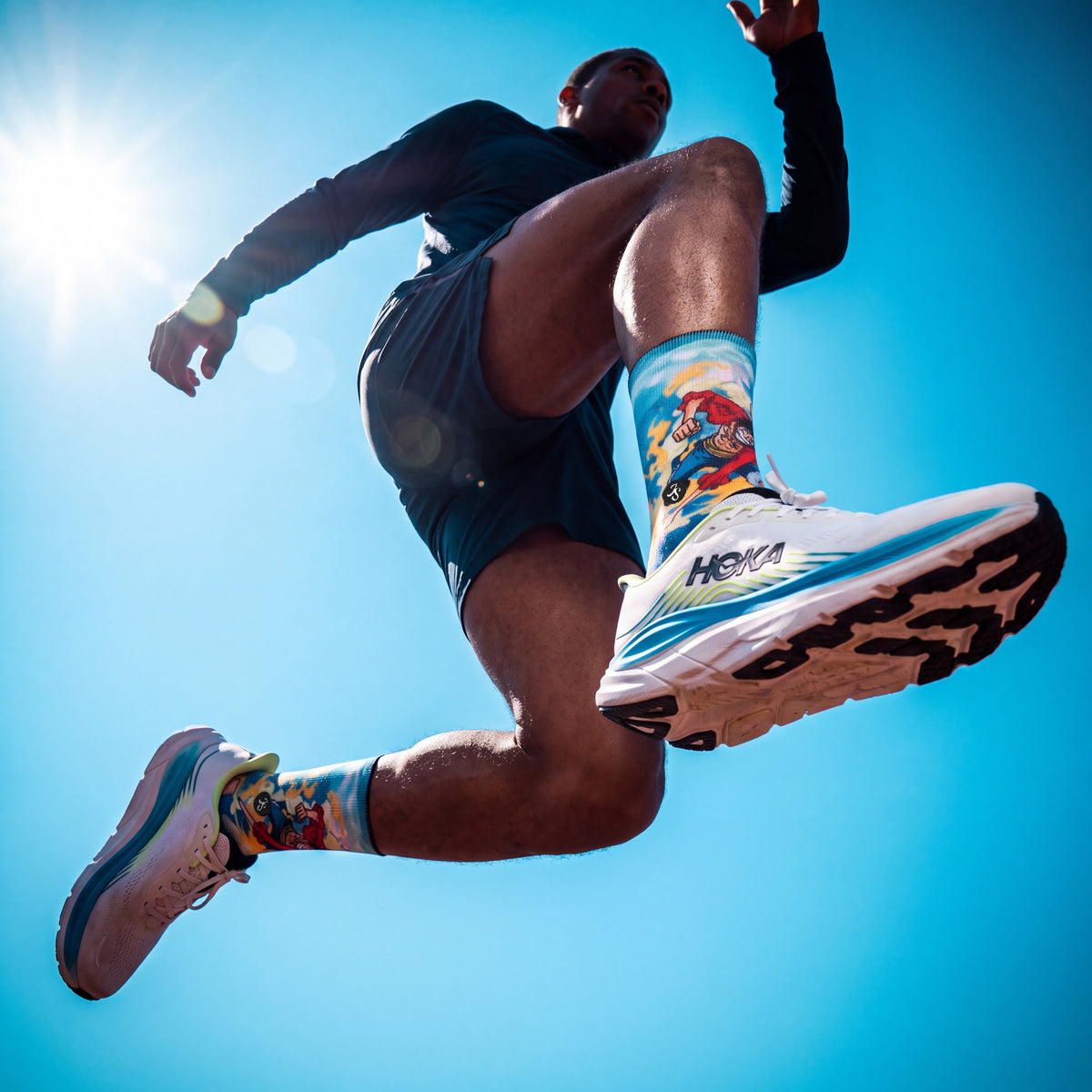 Runner jumping in One Piece Luffy Treasure technical socks